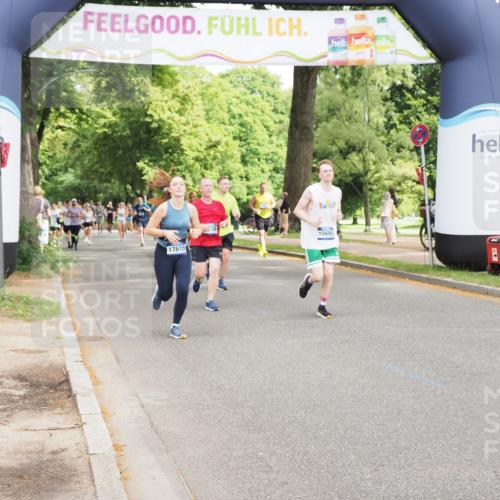 29.06.2025 - hella hamburg halbmarathon MichiJ http://msf.ph/oto/8362152 29.06.2025 10:43:09 Zwischen KM18-KM19 1180, 6759, 6924, 9884, 11590, 13691, 13750, 14588, 15407, 15695, 16401, 16620, 16786, 17201, 17615, 17660 meine-sportfotos.de