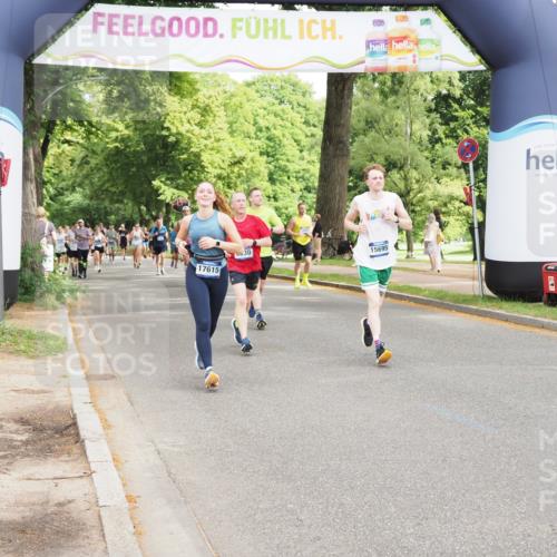 29.06.2025 - hella hamburg halbmarathon MichiJ http://msf.ph/oto/8362183 29.06.2025 10:43:09 Zwischen KM18-KM19 1180, 6759, 6924, 9884, 11590, 13691, 13750, 14588, 15407, 15695, 16401, 16620, 16786, 17201, 17615, 17660 meine-sportfotos.de