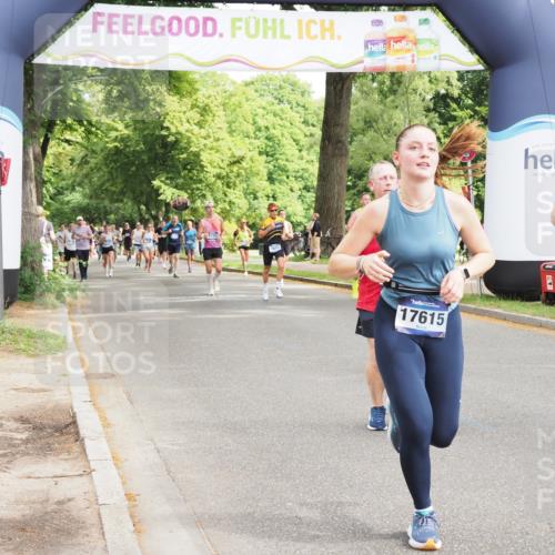 29.06.2025 - hella hamburg halbmarathon MichiJ http://msf.ph/oto/8362337 29.06.2025 10:43:11 Zwischen KM18-KM19 1180, 8330, 11590, 13691, 13750, 15407, 15695, 16401, 16786, 17201, 17615 meine-sportfotos.de
