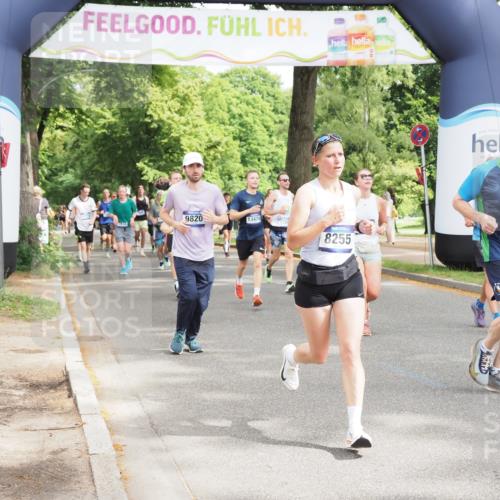 29.06.2025 - hella hamburg halbmarathon MichiJ http://msf.ph/oto/8362502 29.06.2025 10:43:19 Zwischen KM18-KM19 3042, 4868, 6591, 6720, 8255, 8393, 9622, 9820, 10084, 16470 meine-sportfotos.de