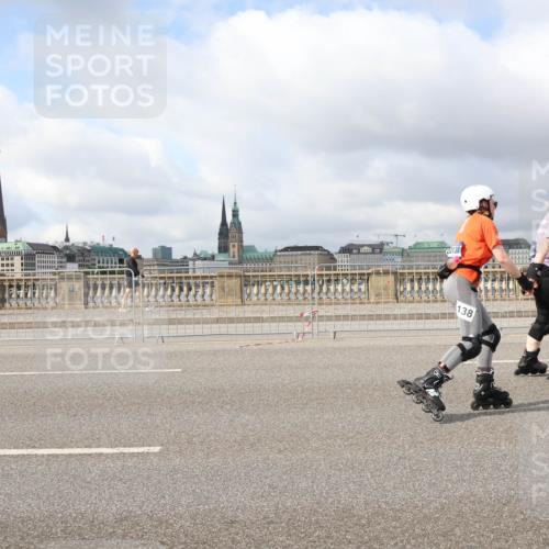 29.06.2025 - hella hamburg halbmarathon Lena Gebhardt http://msf.ph/oto/8362535 29.06.2025 09:10:15 Lombardsbrücke 20138, 138, 24 meine-sportfotos.de