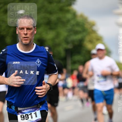 29.06.2025 - hella hamburg halbmarathon Dr. Thomas Lammeyer http://msf.ph/oto/8362651 29.06.2025 10:19:10 Kennedybrücke 1296, 1379, 1524, 1575, 1745, 1890, 2110, 2281, 3507, 3509, 3513, 3650, 4492, 4494, 4495, 4641, 5271, 5608, 5739, 5800, 5981, 5986, 6248, 6287, 6317, 6710, 7439, 7452, 7809, 7810, 8237, 8239, 8256, 8275, 8609, 8854, 9113, 9423, 9911, 9975, 9997, 10589, 10717, 10775, 10858, 11271 meine-sportfotos.de