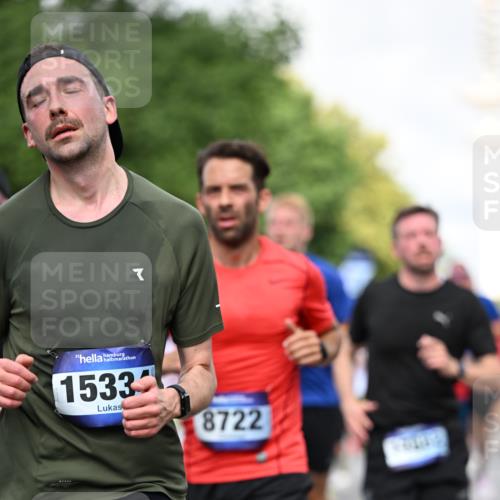 29.06.2025 - hella hamburg halbmarathon Dr. Thomas Lammeyer http://msf.ph/oto/8362746 29.06.2025 09:56:44 Kennedybrücke 1012, 1070, 1163, 1176, 1391, 1558, 1613, 1735, 1782, 2048, 2189, 2213, 2590, 2788, 2970, 3021, 3098, 3146, 3304, 3907, 3917, 3928, 4277, 4933, 4981, 4997, 5476, 5623, 5624, 5682, 6152, 6712, 6716, 7005, 7093, 7147, 7204, 7322, 7325, 7450, 7599, 7765, 7843, 8063, 8145, 8664, 8694, 8704, 8722, 8819, 9081, 9213, 9232, 9374, 9534, 9538, 9540, 9585, 9794, 10000, 10208, 10246, 10313, 10750, 10969, 11094, 11153, 11291, 11346 meine-sportfotos.de