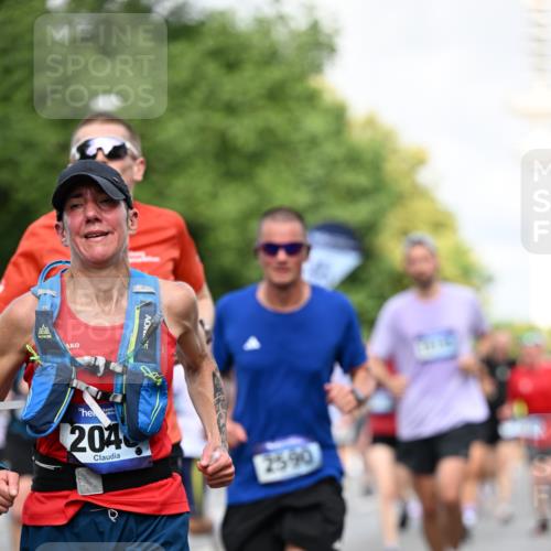 29.06.2025 - hella hamburg halbmarathon Dr. Thomas Lammeyer http://msf.ph/oto/8362975 29.06.2025 09:56:47 Kennedybrücke 1012, 1070, 1163, 1176, 1391, 1558, 1613, 1735, 1759, 1782, 2048, 2189, 2213, 2402, 2590, 2788, 2970, 3021, 3098, 3146, 3304, 3907, 3917, 3928, 4091, 4277, 4933, 4981, 4997, 5623, 5624, 5682, 6081, 6152, 6712, 6716, 7005, 7093, 7147, 7204, 7322, 7325, 7450, 7599, 7765, 8063, 8145, 8664, 8694, 8704, 8722, 8819, 9081, 9213, 9232, 9374, 9534, 9538, 9540, 9544, 9585, 9794, 10000, 10208, 10246, 10313, 10750, 10969, 11094, 11153, 11291, 11346 meine-sportfotos.de