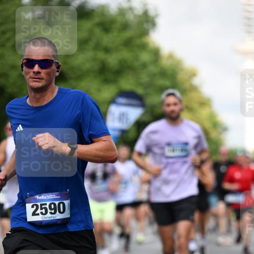 29.06.2025 - hella hamburg halbmarathon Dr. Thomas Lammeyer http://msf.ph/oto/8363054 29.06.2025 09:56:48 Kennedybrücke 1012, 1070, 1163, 1176, 1391, 1558, 1613, 1735, 1759, 1782, 2048, 2189, 2213, 2365, 2402, 2590, 2788, 2970, 3021, 3098, 3146, 3304, 3907, 3917, 3928, 4091, 4277, 4933, 4981, 4997, 5623, 5624, 5682, 5692, 6081, 6152, 6712, 6716, 7005, 7093, 7147, 7204, 7322, 7450, 7599, 7765, 8063, 8145, 8664, 8694, 8704, 8722, 8819, 9213, 9232, 9374, 9534, 9538, 9540, 9544, 9585, 9794, 10208, 10246, 10313, 10750, 10969, 11094, 11153, 11291, 11346 meine-sportfotos.de