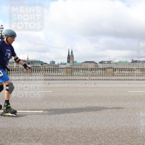 29.06.2025 - hella hamburg halbmarathon Lena Gebhardt http://msf.ph/oto/8363064 29.06.2025 09:10:36 Lombardsbrücke 204 meine-sportfotos.de