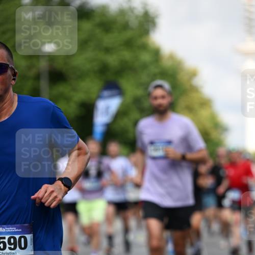 29.06.2025 - hella hamburg halbmarathon Dr. Thomas Lammeyer http://msf.ph/oto/8363080 29.06.2025 09:56:48 Kennedybrücke 1012, 1070, 1163, 1176, 1391, 1558, 1613, 1735, 1759, 1782, 2048, 2189, 2213, 2365, 2402, 2590, 2788, 2970, 3021, 3098, 3146, 3304, 3907, 3917, 3928, 4091, 4277, 4933, 4981, 4997, 5623, 5624, 5682, 5692, 6081, 6152, 6712, 6716, 7005, 7093, 7147, 7204, 7322, 7450, 7599, 7765, 8063, 8145, 8664, 8694, 8704, 8722, 8819, 9213, 9232, 9374, 9534, 9538, 9540, 9544, 9585, 9794, 10208, 10246, 10313, 10750, 10969, 11094, 11153, 11291, 11346 meine-sportfotos.de