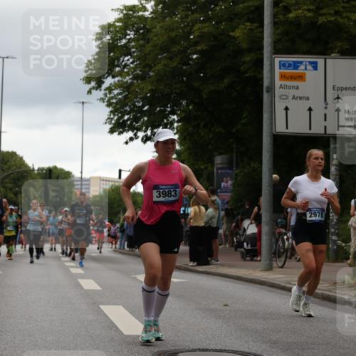 29.06.2025 - hella hamburg halbmarathon Yannick Fuchs http://msf.ph/oto/8363495 29.06.2025 10:53:18 20KM 2006, 2348, 2584, 2677, 2957, 2978, 3114, 3181, 3279, 3425, 3983, 4088, 4592, 5347, 5885, 6087, 6202, 6220, 6438, 6997, 7031, 7223, 7287, 8290, 10036, 10587, 10759, 10896, 10943, 11935, 11938, 12206, 12261, 12564, 12633, 12736, 12862, 13583, 13761, 14375, 14567, 14732, 14902, 14928, 14965, 15232, 15240, 15284, 15824, 16160, 16341, 16910, 16980, 17017, 17176, 17346, 17503, 17630, 18153, 18266, 18327, 18467, 18485, 18716, 19015, 19160 meine-sportfotos.de