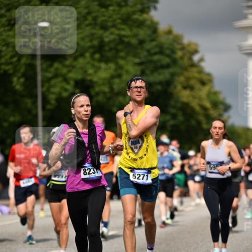 29.06.2025 - hella hamburg halbmarathon Dr. Thomas Lammeyer http://msf.ph/oto/8363608 29.06.2025 10:19:17 Kennedybrücke 1379, 1524, 1575, 1890, 2110, 2494, 3513, 3650, 4007, 4492, 4494, 4495, 5069, 5271, 5739, 5981, 5986, 6248, 6287, 6317, 7439, 7452, 7809, 7810, 8237, 8609, 9113, 9423, 9657, 9911, 9975, 9997, 10775, 10858, 10963 meine-sportfotos.de