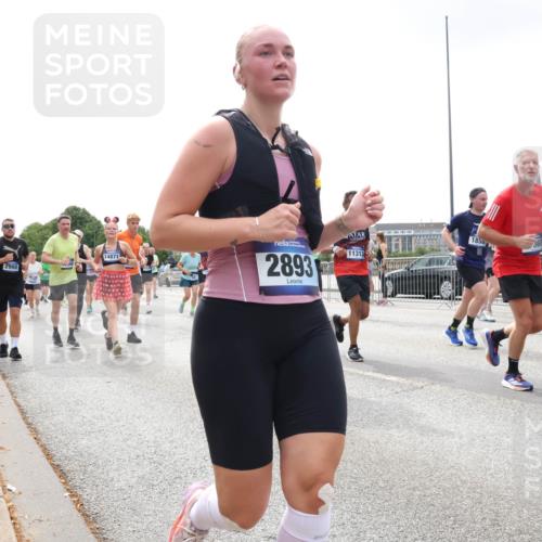 29.06.2025 - hella hamburg halbmarathon Lena Gebhardt http://msf.ph/oto/8363616 29.06.2025 10:39:22 Lombardsbrücke 1850, 14871, 2998, 2893, 11313, 2092, 1451, 1760, 1856, 1883, 2092, 2524, 2534, 2571, 2574, 2578, 2843, 2893, 2998, 3275, 3307, 3353, 3727, 3745, 4257, 4320, 4410, 4523, 4603, 4609, 4659, 4855, 4882, 5045, 5701, 6062, 6112, 6321, 6342, 6343, 6427, 6611, 6719, 6726, 6748, 7053, 7199, 7341, 7501, 7506, 7524, 7589, 7684, 7815, 8203, 8243, 8457, 8783, 8995, 9393, 9420, 9446, 9569, 9698, 9747, 9777, 9974, 9977, 10001, 10072, 10315, 10512, 10516, 13060 meine-sportfotos.de
