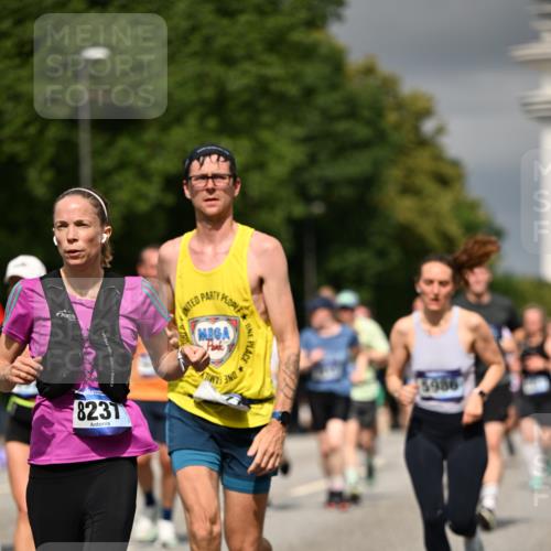 29.06.2025 - hella hamburg halbmarathon Dr. Thomas Lammeyer http://msf.ph/oto/8363659 29.06.2025 10:19:18 Kennedybrücke 1524, 1575, 1890, 2110, 2494, 3513, 3650, 4007, 4492, 4494, 5069, 5271, 5739, 5981, 5986, 6248, 6287, 6317, 7439, 7452, 7809, 7810, 8237, 8609, 9113, 9423, 9657, 9847, 9911, 9975, 9997, 10775, 10858, 10963 meine-sportfotos.de
