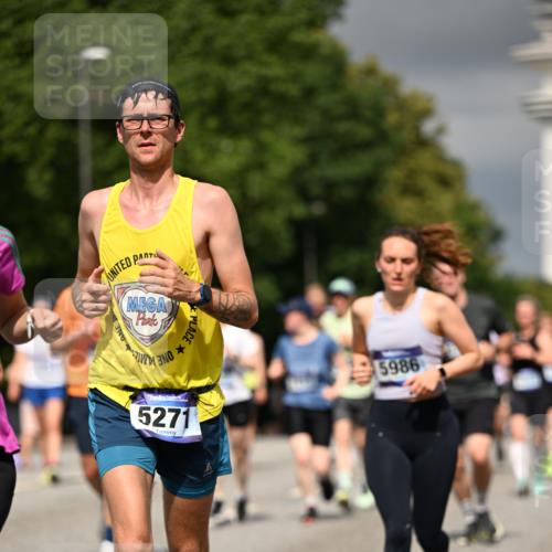 29.06.2025 - hella hamburg halbmarathon Dr. Thomas Lammeyer http://msf.ph/oto/8363699 29.06.2025 10:19:18 Kennedybrücke 1524, 1575, 1890, 2110, 2494, 3513, 3650, 4007, 4492, 4494, 5069, 5271, 5739, 5981, 5986, 6248, 6287, 6317, 7439, 7452, 7809, 7810, 8237, 8609, 9113, 9423, 9657, 9847, 9911, 9975, 9997, 10775, 10858, 10963 meine-sportfotos.de