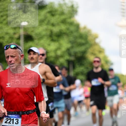 29.06.2025 - hella hamburg halbmarathon Dr. Thomas Lammeyer http://msf.ph/oto/8363778 29.06.2025 09:56:52 Kennedybrücke 1012, 1163, 1176, 1391, 1558, 1735, 1759, 2048, 2189, 2213, 2234, 2365, 2402, 2590, 2623, 2788, 2970, 3021, 3146, 3304, 3907, 3917, 4091, 4277, 4310, 4553, 4933, 4997, 5022, 5623, 5624, 5682, 5692, 6081, 6152, 6375, 6460, 6712, 6716, 7005, 7093, 7147, 7204, 7322, 7450, 7765, 8063, 8145, 8694, 8704, 8722, 8819, 9213, 9232, 9303, 9305, 9374, 9534, 9538, 9544, 9585, 9794, 10208, 10246, 10313, 10969, 11094, 11153, 11291 meine-sportfotos.de