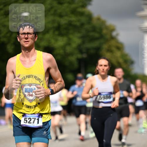 29.06.2025 - hella hamburg halbmarathon Dr. Thomas Lammeyer http://msf.ph/oto/8363927 29.06.2025 10:19:18 Kennedybrücke 1524, 1575, 1890, 2110, 2494, 3513, 3650, 4007, 4492, 4494, 5069, 5271, 5739, 5981, 5986, 6248, 6287, 6317, 7439, 7452, 7809, 7810, 8237, 8609, 9113, 9423, 9657, 9847, 9911, 9975, 9997, 10775, 10858, 10963 meine-sportfotos.de