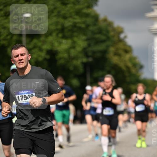 29.06.2025 - hella hamburg halbmarathon Dr. Thomas Lammeyer http://msf.ph/oto/8364623 29.06.2025 10:19:22 Kennedybrücke 1524, 1890, 2110, 2494, 2989, 3417, 3513, 3650, 4007, 4466, 4492, 4494, 5069, 5271, 5739, 5986, 6248, 6287, 6376, 6576, 7452, 7809, 7810, 8237, 8609, 9113, 9423, 9556, 9657, 9847, 9911, 9997, 10775, 10963 meine-sportfotos.de