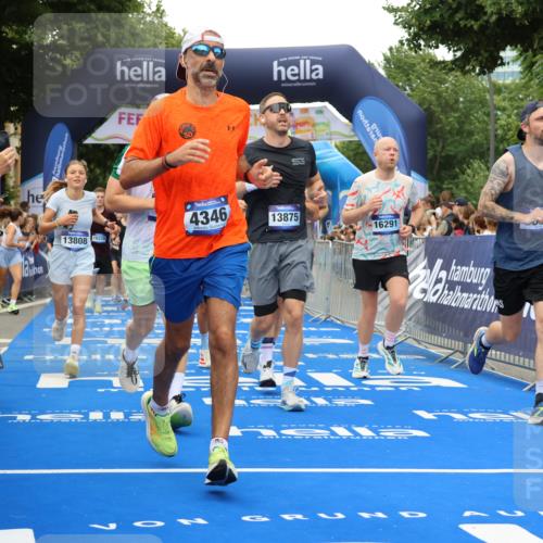 29.06.2025 - hella hamburg halbmarathon Strokosch-Dieckow http://msf.ph/oto/8364706 29.06.2025 10:50:37 Ziel 1399, 1750, 2234, 2788, 3414, 4346, 5447, 6282, 6662, 6712, 7134, 7397, 7583, 7786, 7952, 8576, 9057, 11214, 11356, 13701, 13808, 13812, 13875, 15519, 15803, 16291, 16806, 17179, 17247, 17908, 18006, 18229, 18413, 18820 meine-sportfotos.de