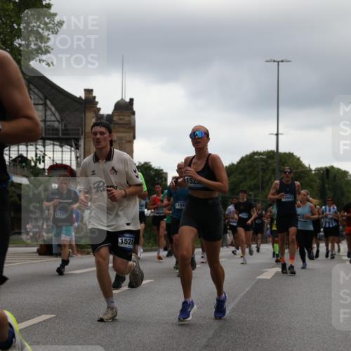 29.06.2025 - hella hamburg halbmarathon Yannick Fuchs http://msf.ph/oto/8364883 29.06.2025 10:53:20 20KM 2006, 2348, 2584, 2677, 2957, 2978, 3114, 3181, 3279, 3425, 3983, 4088, 4592, 4796, 5347, 5885, 6087, 6202, 6220, 6438, 7031, 7223, 7287, 8290, 10036, 10587, 10759, 10896, 10943, 11935, 11938, 12206, 12261, 12564, 12633, 12736, 12862, 13583, 13761, 14567, 14732, 14902, 14928, 14965, 15232, 15240, 15284, 16227, 16341, 16910, 16980, 17017, 17176, 17304, 17503, 17630, 18153, 18327, 18467, 18485, 18716, 19015, 19160 meine-sportfotos.de