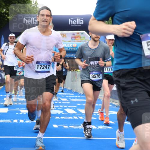 29.06.2025 - hella hamburg halbmarathon Strokosch-Dieckow http://msf.ph/oto/8365128 29.06.2025 10:50:33 Ziel 1399, 1750, 3414, 4127, 4346, 5447, 6282, 6662, 6712, 7397, 7583, 7786, 8153, 8576, 9057, 11214, 11455, 12624, 13808, 13812, 13875, 14626, 15519, 15803, 16291, 16806, 17179, 17247, 17319, 18006, 18413, 18820 meine-sportfotos.de
