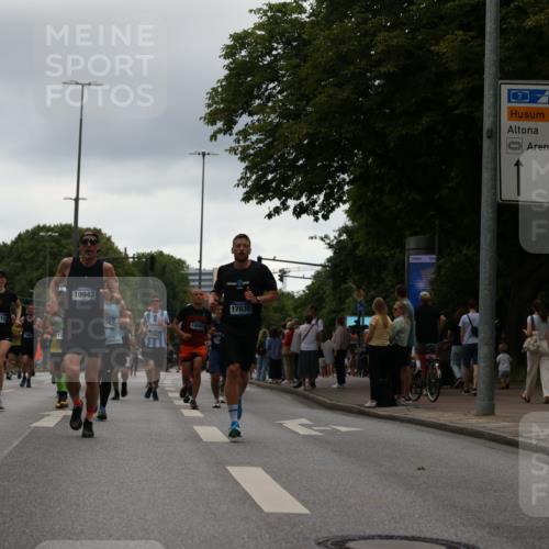 29.06.2025 - hella hamburg halbmarathon Yannick Fuchs http://msf.ph/oto/8365366 29.06.2025 10:53:21 20KM 2006, 2348, 2584, 2677, 2957, 2978, 3114, 3181, 3279, 3425, 3983, 4088, 4592, 4796, 5885, 6087, 6202, 6220, 6438, 7031, 7223, 7287, 8290, 10036, 10587, 10759, 10896, 10943, 11018, 11935, 11938, 12206, 12261, 12564, 12633, 12736, 12862, 13583, 13761, 14567, 14732, 14902, 14928, 14965, 15232, 15240, 15284, 16227, 16341, 16910, 16980, 17017, 17176, 17304, 17503, 17630, 18153, 18327, 18467, 18485, 18716, 18855, 19015, 19160 meine-sportfotos.de
