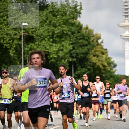 29.06.2025 - hella hamburg halbmarathon Dr. Thomas Lammeyer http://msf.ph/oto/8365638 29.06.2025 09:56:58 Kennedybrücke 1163, 1176, 1391, 1558, 1759, 2048, 2213, 2234, 2365, 2402, 2590, 2623, 2788, 3004, 3146, 3186, 4091, 4310, 4553, 4997, 5022, 5623, 5624, 5692, 6071, 6081, 6203, 6375, 6460, 6712, 7147, 7204, 7322, 7448, 7450, 7765, 8063, 8704, 8819, 9126, 9232, 9303, 9305, 9374, 9534, 9544, 9585, 9794, 10208, 10246, 10313, 11094, 11153, 11291 meine-sportfotos.de