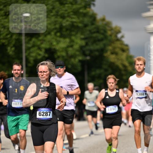 29.06.2025 - hella hamburg halbmarathon Dr. Thomas Lammeyer http://msf.ph/oto/8365684 29.06.2025 10:19:24 Kennedybrücke 1524, 1890, 2110, 2494, 2720, 2989, 3417, 3513, 3650, 4007, 4466, 4492, 4494, 5069, 5271, 5739, 5986, 6248, 6287, 6376, 6576, 7452, 7809, 7810, 8237, 8609, 9113, 9423, 9556, 9657, 9847, 9997, 10775, 10963 meine-sportfotos.de