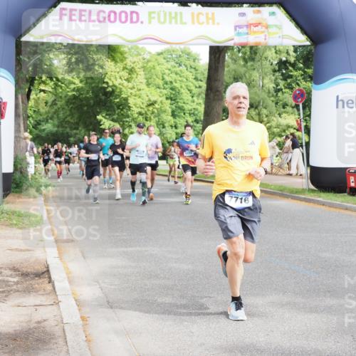 29.06.2025 - hella hamburg halbmarathon MichiJ http://msf.ph/oto/8365815 29.06.2025 10:43:49 Zwischen KM18-KM19 1563, 1583, 3836, 4167, 5033, 6416, 7716, 8542, 8652, 9488, 9907, 11212, 11612, 14678, 15097, 15527, 18501 meine-sportfotos.de