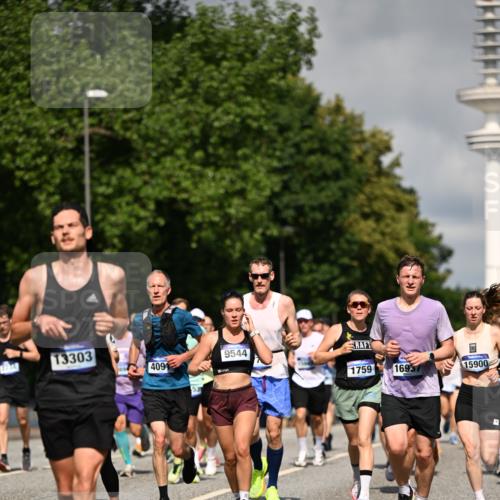 29.06.2025 - hella hamburg halbmarathon Dr. Thomas Lammeyer http://msf.ph/oto/8366218 29.06.2025 09:57:01 Kennedybrücke 1163, 1176, 1391, 1558, 1759, 2213, 2234, 2365, 2402, 2623, 2788, 3004, 3146, 3186, 4091, 4310, 4553, 4997, 5022, 5623, 5624, 5692, 6071, 6081, 6203, 6375, 6460, 6712, 6903, 7147, 7204, 7322, 7448, 7450, 7765, 8063, 8704, 8819, 9126, 9303, 9305, 9534, 9544, 9585, 9794, 10246, 11094 meine-sportfotos.de