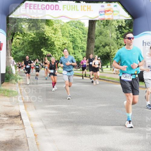 29.06.2025 - hella hamburg halbmarathon MichiJ http://msf.ph/oto/8366245 29.06.2025 10:43:54 Zwischen KM18-KM19 1563, 2417, 2676, 3836, 4940, 5033, 6416, 8542, 9361, 9488, 9907, 13523, 14678, 14867, 17779 meine-sportfotos.de