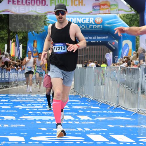 29.06.2025 - hella hamburg halbmarathon Strokosch-Dieckow http://msf.ph/oto/8366376 29.06.2025 10:28:38 Ziel 1953, 3968, 6090, 10222, 15655, 17213, 17428 meine-sportfotos.de