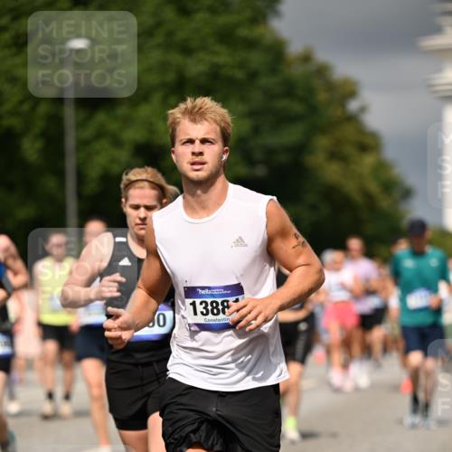 29.06.2025 - hella hamburg halbmarathon Dr. Thomas Lammeyer http://msf.ph/oto/8366417 29.06.2025 10:19:27 Kennedybrücke 1890, 2110, 2494, 2720, 2989, 3417, 4007, 4466, 4492, 4494, 5069, 5271, 5739, 5986, 6248, 6287, 6376, 6576, 7452, 7809, 7810, 8237, 9113, 9423, 9556, 9657, 9847, 9997, 10108, 10775, 10963 meine-sportfotos.de