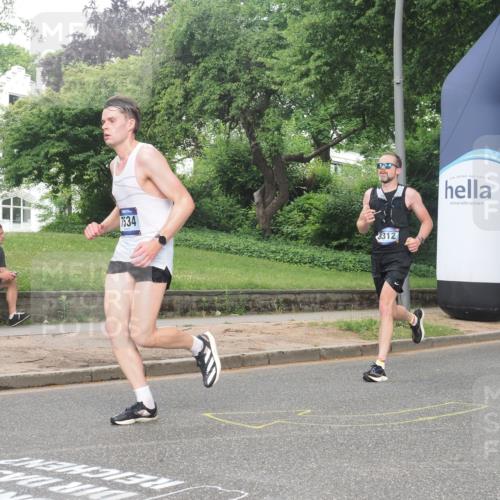 29.06.2025 - hella hamburg halbmarathon KatJ http://msf.ph/oto/8366494 29.06.2025 10:23:05 Zwischen KM18-KM19 1080, 6305, 7534, 8312 meine-sportfotos.de