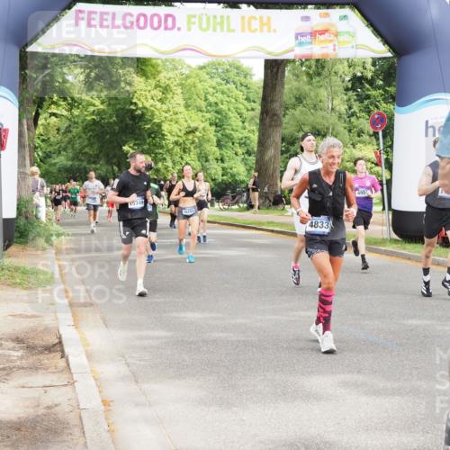 29.06.2025 - hella hamburg halbmarathon MichiJ http://msf.ph/oto/8366501 29.06.2025 10:43:57 Zwischen KM18-KM19 1563, 2417, 2676, 4833, 4940, 4951, 5570, 6835, 9361, 9488, 9907, 11554, 13523, 14867, 17617, 17779 meine-sportfotos.de