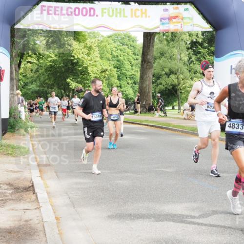 29.06.2025 - hella hamburg halbmarathon MichiJ http://msf.ph/oto/8366563 29.06.2025 10:43:58 Zwischen KM18-KM19 2417, 2676, 4833, 4940, 4951, 5570, 6835, 9361, 11554, 13523, 14867, 15349, 16257, 17617, 17779 meine-sportfotos.de