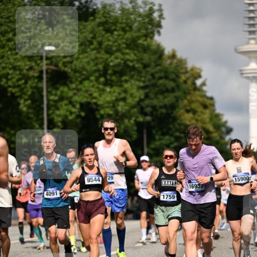 29.06.2025 - hella hamburg halbmarathon Dr. Thomas Lammeyer http://msf.ph/oto/8367003 29.06.2025 09:57:02 Kennedybrücke 1163, 1176, 1391, 1558, 1759, 2213, 2234, 2365, 2402, 2623, 2788, 3004, 3146, 3186, 4091, 4310, 4553, 4997, 5022, 5623, 5624, 5692, 6071, 6081, 6203, 6375, 6460, 6712, 6903, 7147, 7204, 7322, 7448, 7450, 7765, 8063, 8819, 9126, 9303, 9305, 9534, 9544, 9585, 9794, 10246, 11094 meine-sportfotos.de