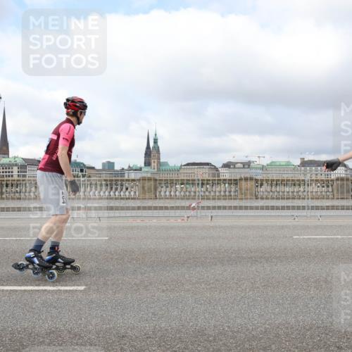 29.06.2025 - hella hamburg halbmarathon Lena Gebhardt http://msf.ph/oto/8367228 29.06.2025 09:10:53 Lombardsbrücke 264, 2020 meine-sportfotos.de