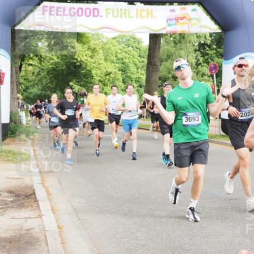 29.06.2025 - hella hamburg halbmarathon MichiJ http://msf.ph/oto/8367476 29.06.2025 10:44:10 Zwischen KM18-KM19 1715, 1719, 1833, 2025, 3093, 3413, 4467, 9577, 13376, 15189, 16093, 16830, 17769 meine-sportfotos.de