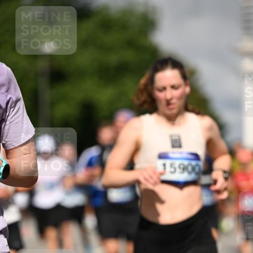 29.06.2025 - hella hamburg halbmarathon Dr. Thomas Lammeyer http://msf.ph/oto/8367633 29.06.2025 09:57:06 Kennedybrücke 1163, 1176, 1391, 1558, 1759, 2234, 2365, 2402, 2623, 2788, 2890, 3004, 3146, 3186, 4091, 4310, 4553, 4997, 5022, 5624, 5692, 6071, 6081, 6203, 6282, 6375, 6460, 6575, 6903, 7147, 7204, 7322, 7448, 7450, 7480, 7734, 8063, 8819, 9126, 9303, 9305, 9544, 9633, 9794, 11094, 11283 meine-sportfotos.de