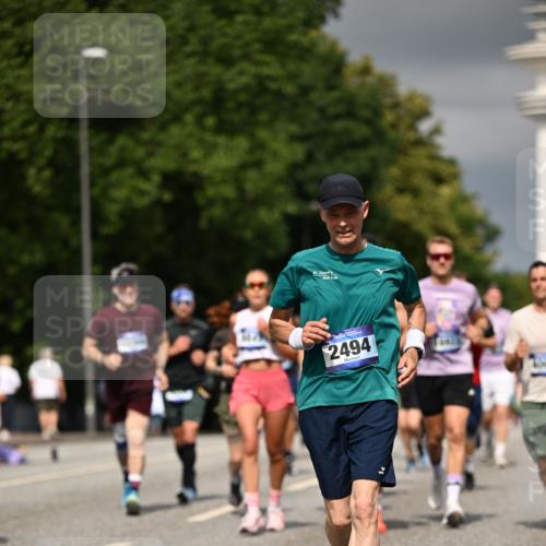 29.06.2025 - hella hamburg halbmarathon Dr. Thomas Lammeyer http://msf.ph/oto/8367672 29.06.2025 10:19:31 Kennedybrücke 1440, 1890, 2110, 2140, 2494, 2720, 2989, 3417, 4007, 4466, 4492, 4494, 5069, 5739, 5986, 6287, 6376, 6576, 7452, 7809, 7810, 7941, 7942, 8885, 9113, 9423, 9556, 9657, 9847, 9997, 10108, 10775, 10963 meine-sportfotos.de