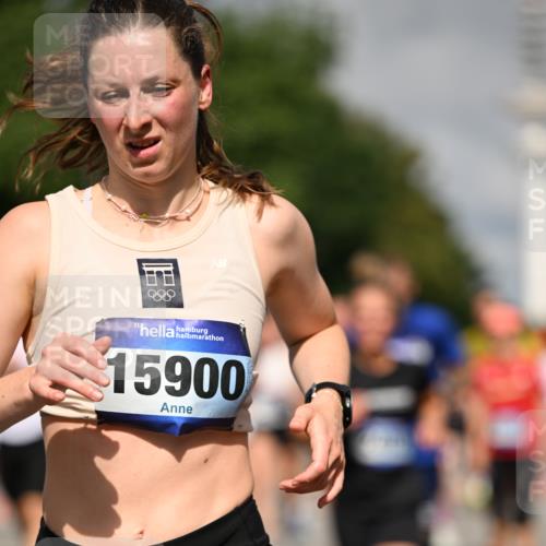 29.06.2025 - hella hamburg halbmarathon Dr. Thomas Lammeyer http://msf.ph/oto/8367685 29.06.2025 09:57:06 Kennedybrücke 1163, 1176, 1391, 1558, 1759, 2234, 2365, 2402, 2623, 2788, 2890, 3004, 3146, 3186, 4091, 4310, 4553, 4997, 5022, 5624, 5692, 6071, 6081, 6203, 6282, 6375, 6460, 6575, 6903, 7147, 7204, 7322, 7448, 7450, 7480, 7734, 8063, 8819, 9126, 9303, 9305, 9544, 9633, 9794, 11094, 11283 meine-sportfotos.de