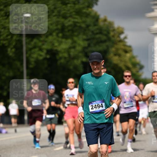 29.06.2025 - hella hamburg halbmarathon Dr. Thomas Lammeyer http://msf.ph/oto/8367692 29.06.2025 10:19:31 Kennedybrücke 1440, 1890, 2110, 2140, 2494, 2720, 2989, 3417, 4007, 4466, 4492, 4494, 5069, 5739, 5986, 6287, 6376, 6576, 7452, 7809, 7810, 7941, 7942, 8885, 9113, 9423, 9556, 9657, 9847, 9997, 10108, 10775, 10963 meine-sportfotos.de