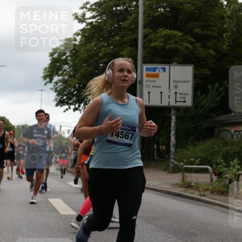29.06.2025 - hella hamburg halbmarathon Yannick Fuchs http://msf.ph/oto/8367767 29.06.2025 10:53:26 20KM 2348, 2584, 2780, 2957, 2978, 3114, 3279, 3425, 3983, 4088, 4238, 4592, 4796, 5885, 6087, 6220, 6438, 7031, 7223, 7287, 9985, 10488, 10587, 10759, 10896, 10943, 11018, 11757, 11935, 11938, 12206, 12261, 12564, 12736, 12779, 12862, 13583, 13706, 13761, 14567, 14732, 14902, 14928, 14965, 15232, 15284, 15785, 16227, 16341, 16754, 16910, 16915, 16980, 17176, 17304, 17503, 17630, 18467, 18485, 18716, 18855, 19015, 19160 meine-sportfotos.de