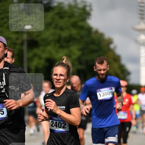 29.06.2025 - hella hamburg halbmarathon Dr. Thomas Lammeyer http://msf.ph/oto/8367792 29.06.2025 09:57:07 Kennedybrücke 1391, 1558, 1759, 2234, 2365, 2402, 2623, 2890, 3004, 3146, 3186, 4091, 4310, 4553, 5022, 5624, 5692, 6071, 6081, 6203, 6282, 6375, 6460, 6575, 6903, 7147, 7322, 7448, 7450, 7480, 7734, 8063, 8819, 9126, 9303, 9305, 9544, 9633, 9794, 11094, 11283 meine-sportfotos.de