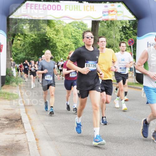 29.06.2025 - hella hamburg halbmarathon MichiJ http://msf.ph/oto/8367846 29.06.2025 10:44:13 Zwischen KM18-KM19 1715, 1833, 2025, 2488, 3093, 3413, 3859, 4426, 4467, 5457, 5458, 12774, 13376, 15189, 15584, 15726, 16093, 16830, 17769, 18966 meine-sportfotos.de