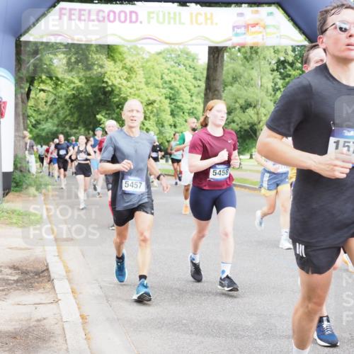 29.06.2025 - hella hamburg halbmarathon MichiJ http://msf.ph/oto/8367936 29.06.2025 10:44:13 Zwischen KM18-KM19 1715, 1833, 2025, 2488, 3093, 3413, 3859, 4426, 4467, 5457, 5458, 12774, 13376, 15189, 15584, 15726, 16093, 16830, 17769, 18966 meine-sportfotos.de
