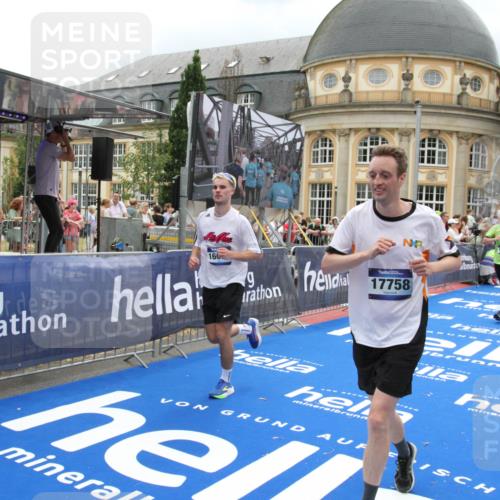 29.06.2025 - hella hamburg halbmarathon Michael Strokosch http://msf.ph/oto/8367983 29.06.2025 10:57:34 Ziel 2236, 2652, 3435, 4502, 5015, 5134, 5457, 5458, 5728, 6281, 6302, 8393, 12144, 13245, 13394, 15695, 16093, 17758, 17828 meine-sportfotos.de