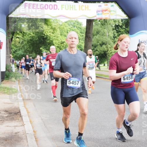 29.06.2025 - hella hamburg halbmarathon MichiJ http://msf.ph/oto/8368063 29.06.2025 10:44:14 Zwischen KM18-KM19 1200, 1715, 1833, 2025, 2488, 3093, 3413, 3859, 4426, 4467, 5457, 5458, 5728, 12774, 13376, 15189, 15584, 15726, 16830, 17769, 18966 meine-sportfotos.de