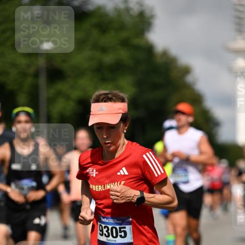 29.06.2025 - hella hamburg halbmarathon Dr. Thomas Lammeyer http://msf.ph/oto/8368425 29.06.2025 09:57:13 Kennedybrücke 1759, 2234, 2365, 2402, 2623, 2890, 2937, 3004, 3146, 3186, 3414, 4091, 4310, 4553, 4949, 5022, 5362, 5460, 5692, 6071, 6081, 6203, 6282, 6375, 6388, 6460, 6575, 6903, 7167, 7448, 7480, 7734, 9030, 9043, 9126, 9200, 9303, 9305, 9544, 9633, 9723, 9794, 9965, 11283 meine-sportfotos.de