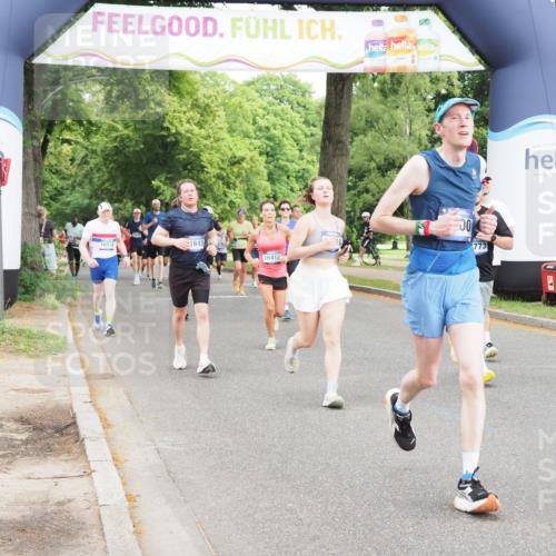 29.06.2025 - hella hamburg halbmarathon MichiJ http://msf.ph/oto/8368558 29.06.2025 10:44:18 Zwischen KM18-KM19 1200, 2488, 3413, 3859, 4426, 5015, 5134, 5457, 5458, 5728, 11645, 12773, 12774, 15110, 15584, 15726, 16531, 16830, 17769, 17848, 18966 meine-sportfotos.de