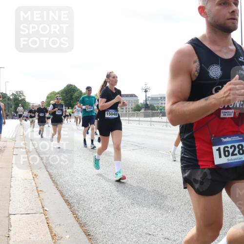 29.06.2025 - hella hamburg halbmarathon Lena Gebhardt http://msf.ph/oto/8368994 29.06.2025 10:14:43 Lombardsbrücke 2494, 13673, 8755, 15048, 16288, 9663, 1071, 1379, 1406, 1575, 1728, 2046, 2140, 2494, 2601, 2690, 2990, 3020, 3025, 3154, 3454, 3507, 3509, 3691, 3756, 3834, 3939, 4641, 5191, 5608, 5670, 5800, 5981, 6028, 6083, 6089, 6181, 6248, 6366, 6935, 7195, 7209, 7439, 7442, 7802, 7840, 7991, 8055, 8147, 8239, 8409, 8522, 8563, 8755, 8854, 8892, 9173, 9556, 9663, 9709, 9911, 10224, 10391, 10610, 10717, 10963, 12467, 13237, 14488, 16126 meine-sportfotos.de