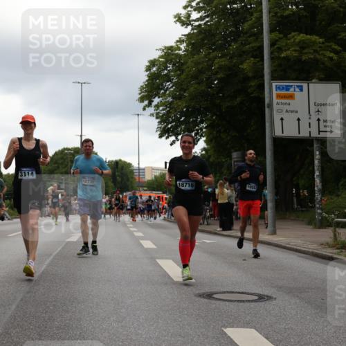 29.06.2025 - hella hamburg halbmarathon Yannick Fuchs http://msf.ph/oto/8369241 29.06.2025 10:53:31 20KM 2348, 2780, 3114, 3279, 3425, 4238, 4796, 4986, 5885, 6087, 6220, 6438, 7031, 7287, 8030, 8326, 8481, 8807, 9985, 10488, 10587, 10896, 11018, 11114, 11158, 11159, 11250, 11757, 11935, 11938, 12206, 12261, 12564, 12736, 12779, 12862, 13583, 13706, 13761, 14567, 14732, 14902, 14928, 14965, 15785, 15914, 16227, 16530, 16754, 16910, 16915, 16980, 17176, 17304, 17503, 17630, 18467, 18485, 18716, 18855, 19015, 19160 meine-sportfotos.de